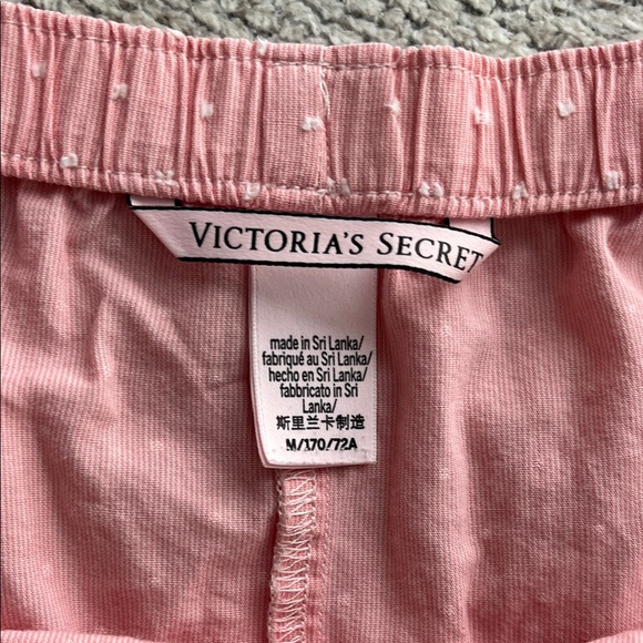 Victoria's Secret Pink Lounge Shorts - Picture 2 of 3
